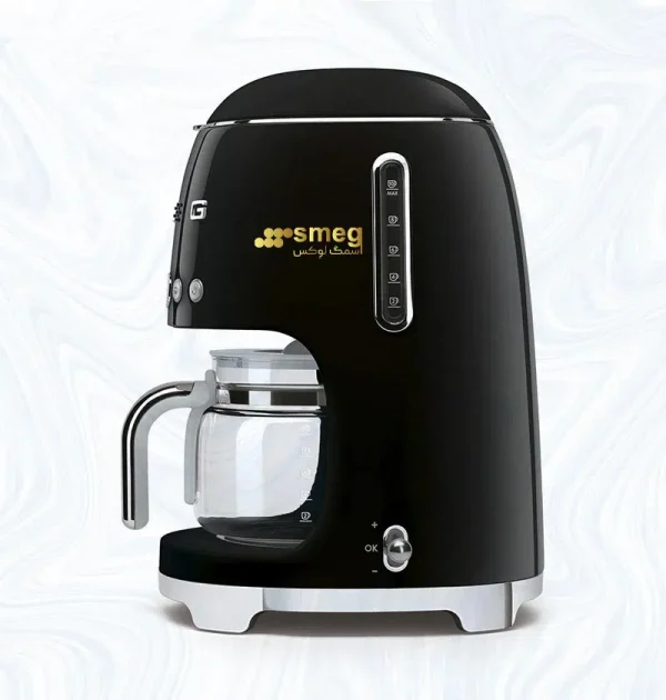 نمایی از بغل دستگاه قهوه ساز مدل DCF01CREU برند اسمگ
